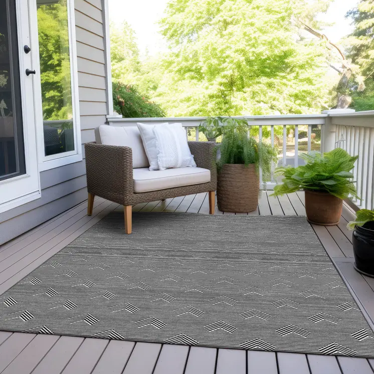 5' X 8' Black And Ivory Geometric Washable Indoor Outdoor Area Rug