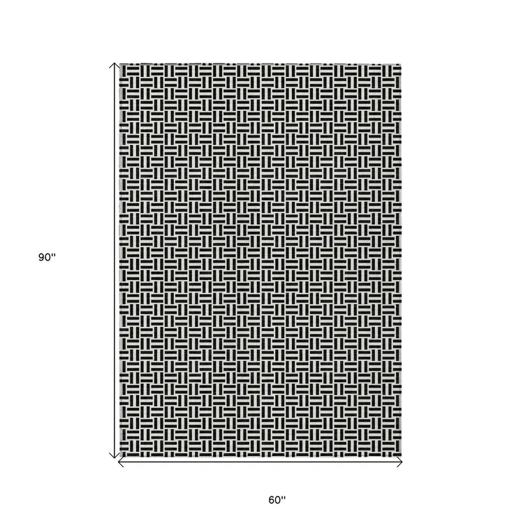 5' X 8' Black And Ivory Geometric Washable Indoor Outdoor Area Rug