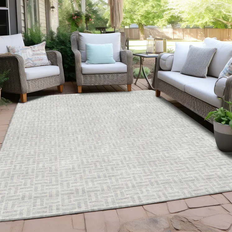 5' X 8' Silver And Gray Geometric Washable Indoor Outdoor Area Rug