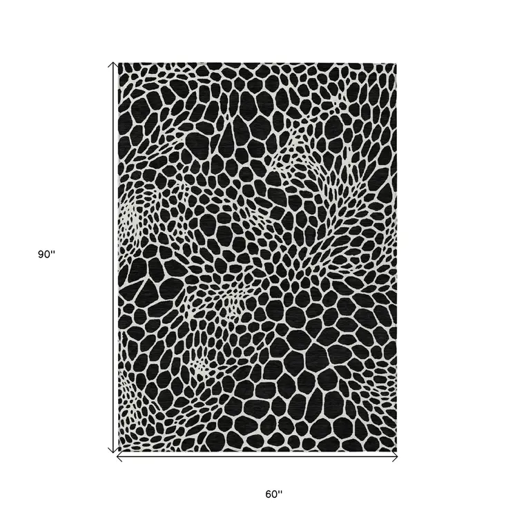 5' X 8' Black And Ivory Geometric Washable Indoor Outdoor Area Rug