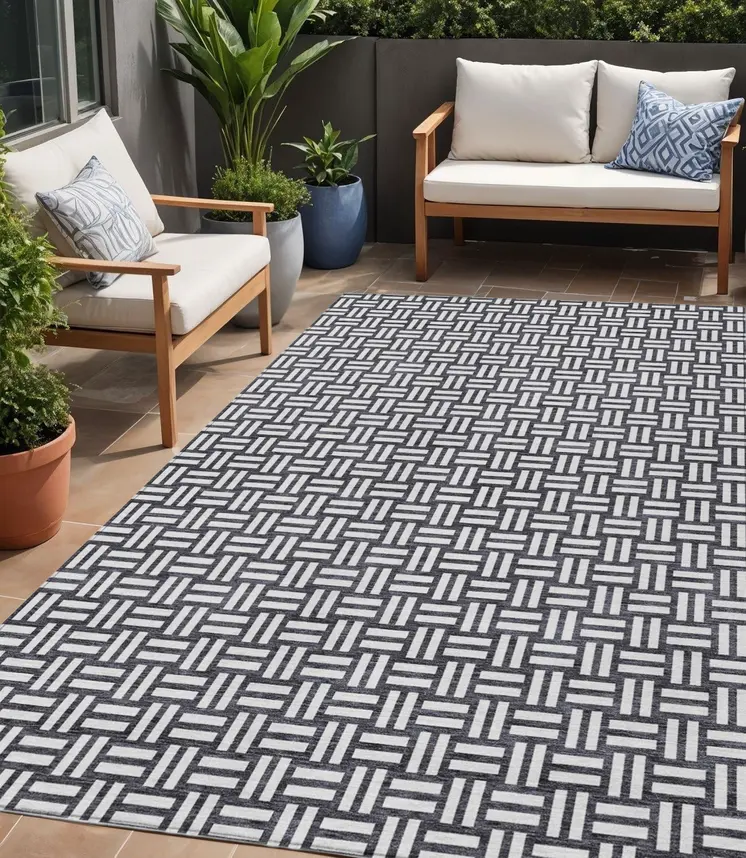 5' X 8' Black And Ivory Geometric Washable Indoor Outdoor Area Rug