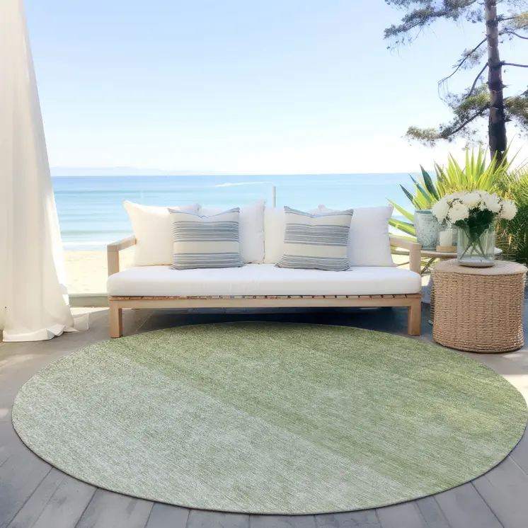8' Green And Ivory Round Ombre Washable Indoor Outdoor Area Rug