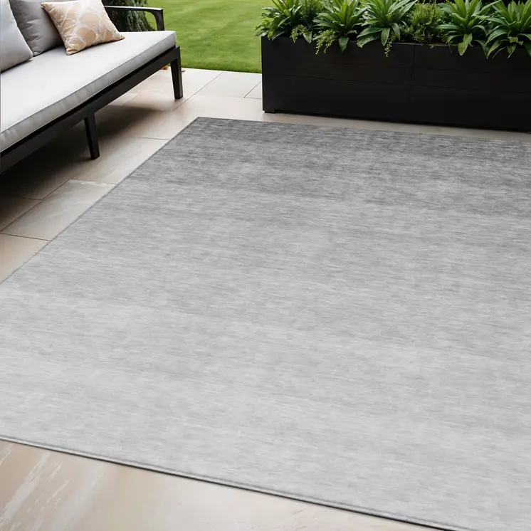 5' X 8' Gray And Light Gray Ombre Washable Indoor Outdoor Area Rug