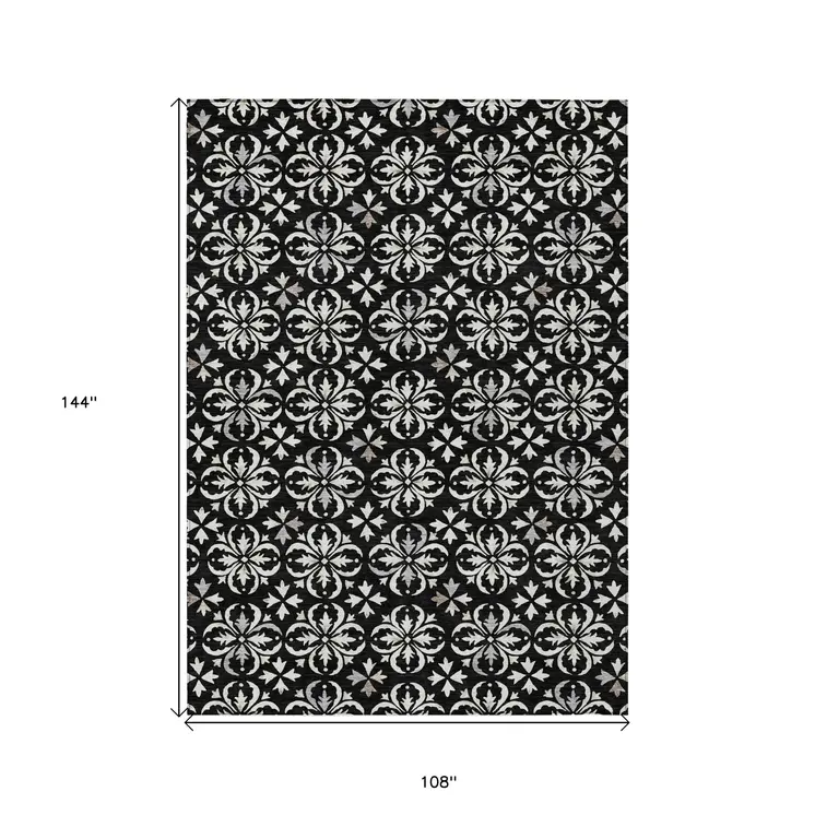 9' X 12' Black And Ivory Floral Washable Indoor Outdoor Area Rug