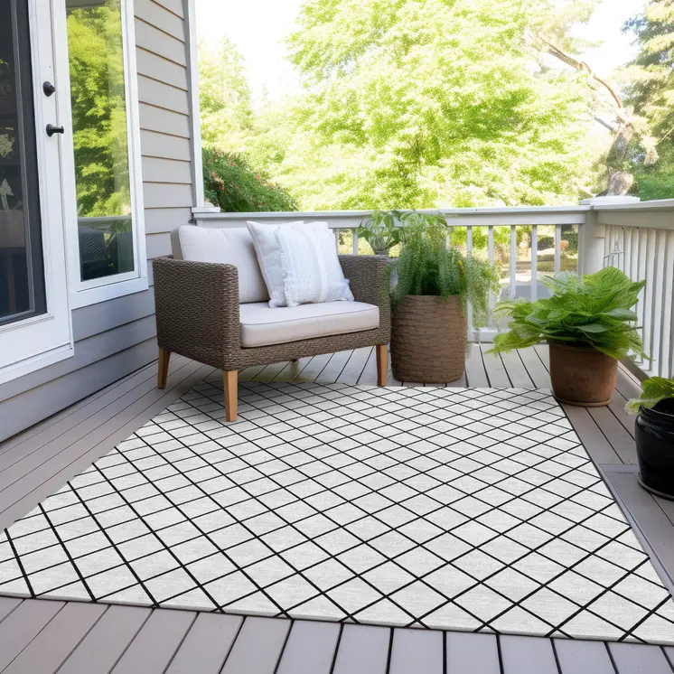 3' X 5' White And Black Geometric Washable Indoor Outdoor Area Rug