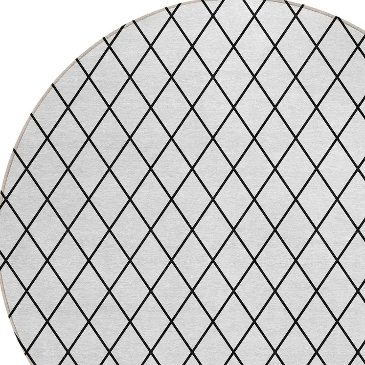 8' White And Black Round Geometric Washable Indoor Outdoor Area Rug