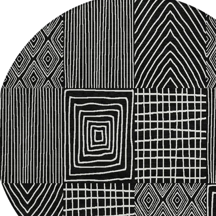 8' Black And Ivory Round Geometric Washable Indoor Outdoor Area Rug