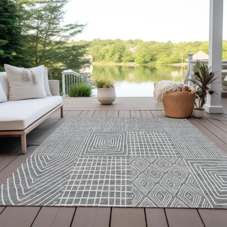 8' X 10' Gray And Ivory Geometric Washable Indoor Outdoor Area Rug