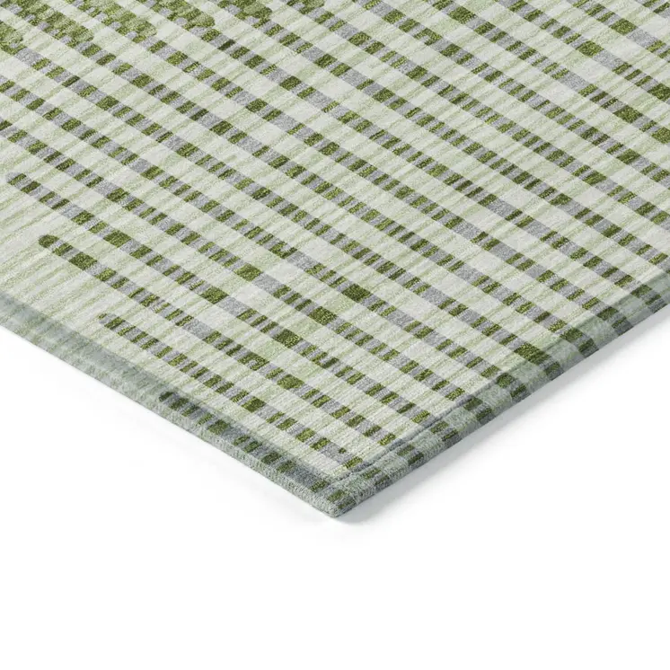 8' X 10' Green And Ivory Geometric Washable Indoor Outdoor Area Rug