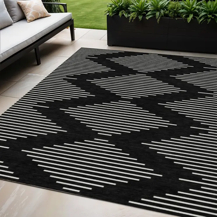 5' X 8' Black And Ivory Geometric Washable Indoor Outdoor Area Rug