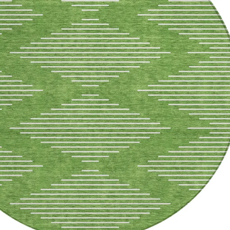 8' Green And Ivory Round Geometric Washable Indoor Outdoor Area Rug