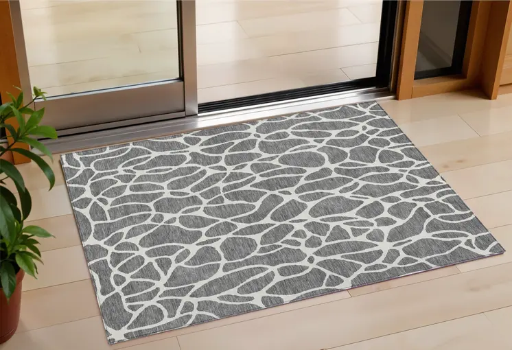 3' X 5' Gray And Ivory Geometric Washable Indoor Outdoor Area Rug
