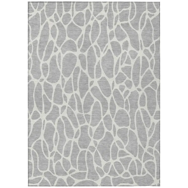5' X 8' Silver And Ivory Geometric Washable Indoor Outdoor Area Rug
