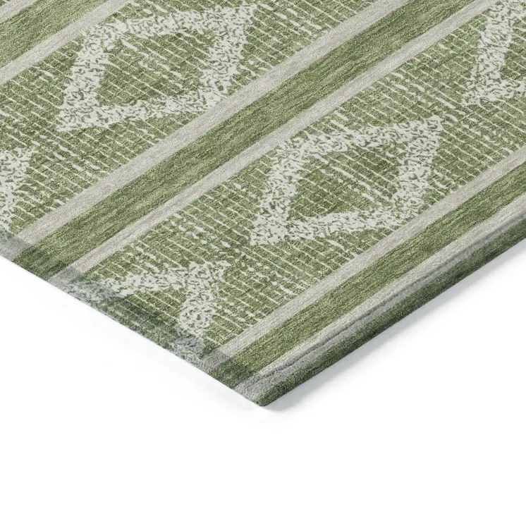 3' X 5' Green And Ivory Geometric Washable Indoor Outdoor Area Rug