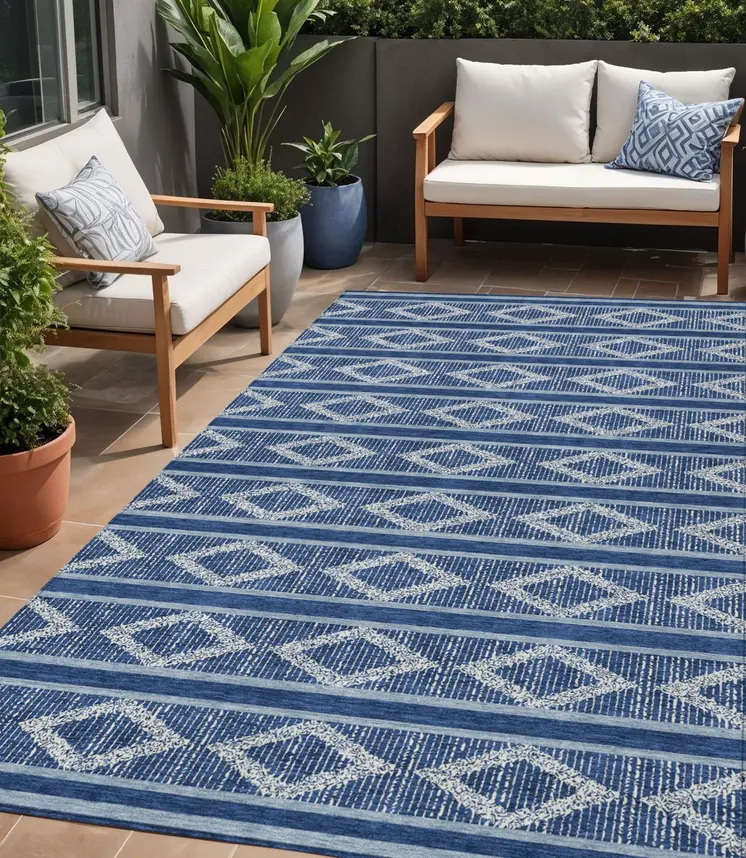 5' X 8' Navy Blue And Ivory Geometric Washable Indoor Outdoor Area Rug