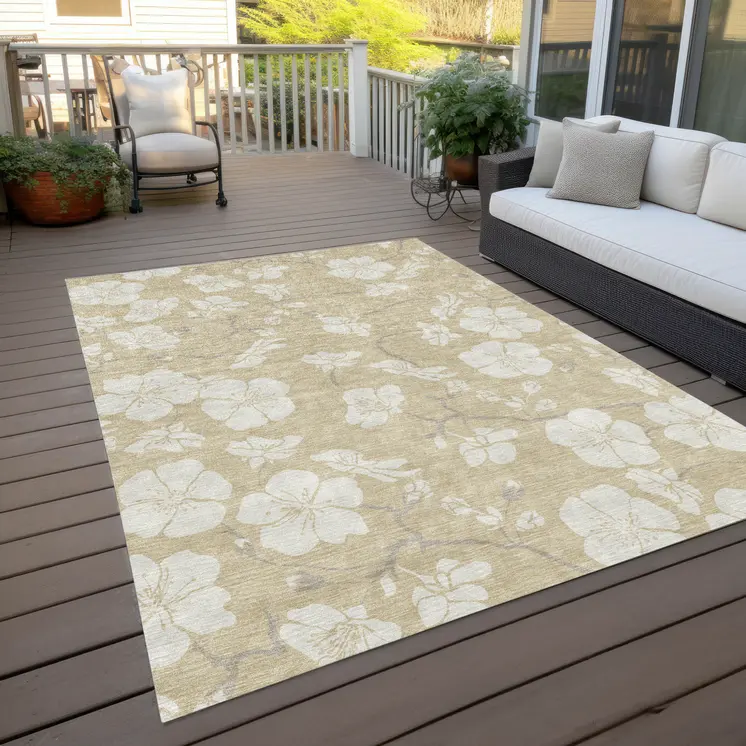 5' X 8' Beige And Ivory Floral Washable Indoor Outdoor Area Rug