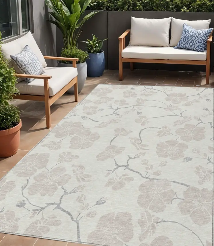 5' X 8' Ivory And Gray Floral Washable Indoor Outdoor Area Rug