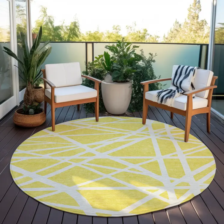 8' Yellow And Linen Round Geometric Washable Indoor Outdoor Area Rug