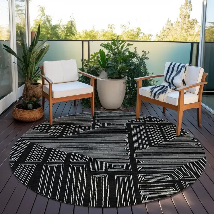 8' Black And Ivory Round Geometric Washable Indoor Outdoor Area Rug