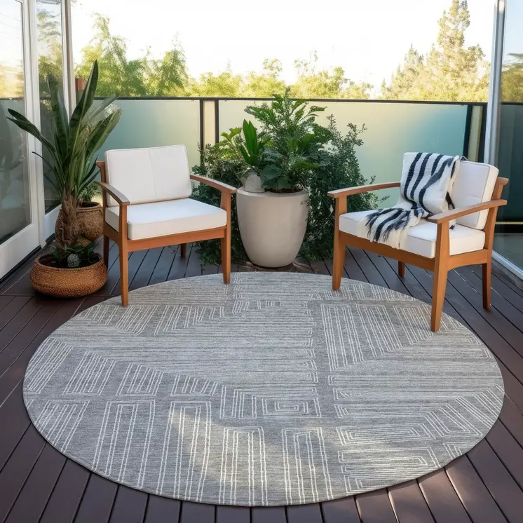 8' Gray And Ivory Round Geometric Washable Indoor Outdoor Area Rug