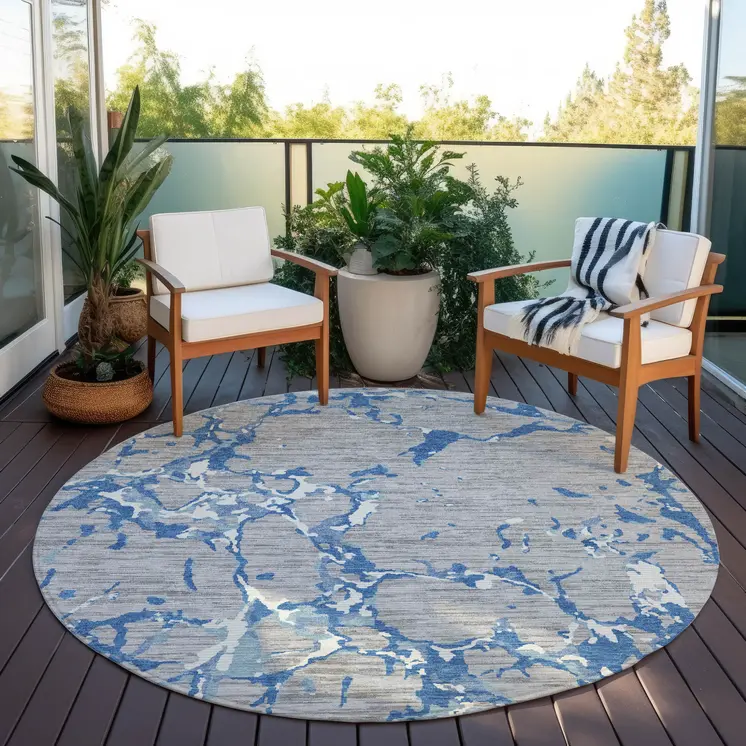 8' Gray Blue And Ivory Round Striped Washable Indoor Outdoor Area Rug