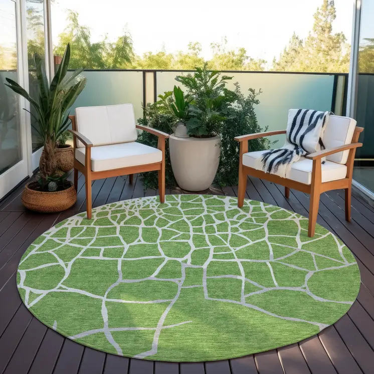 8' Green And Ivory Round Abstract Washable Indoor Outdoor Area Rug