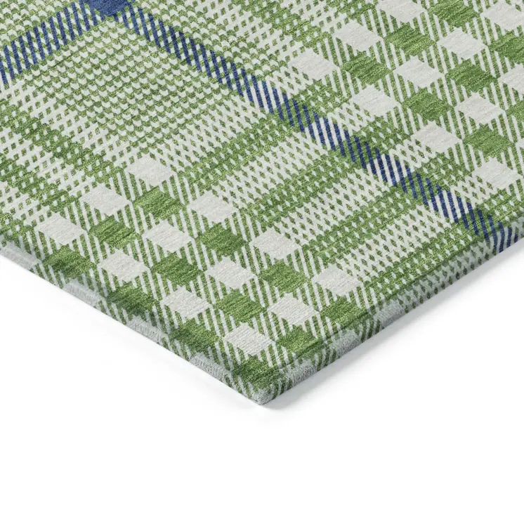 5' X 8' Green And Ivory Plaid Washable Indoor Outdoor Area Rug