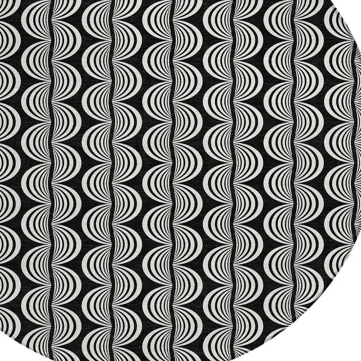 8' Black And Ivory Round Ogee Washable Indoor Outdoor Area Rug