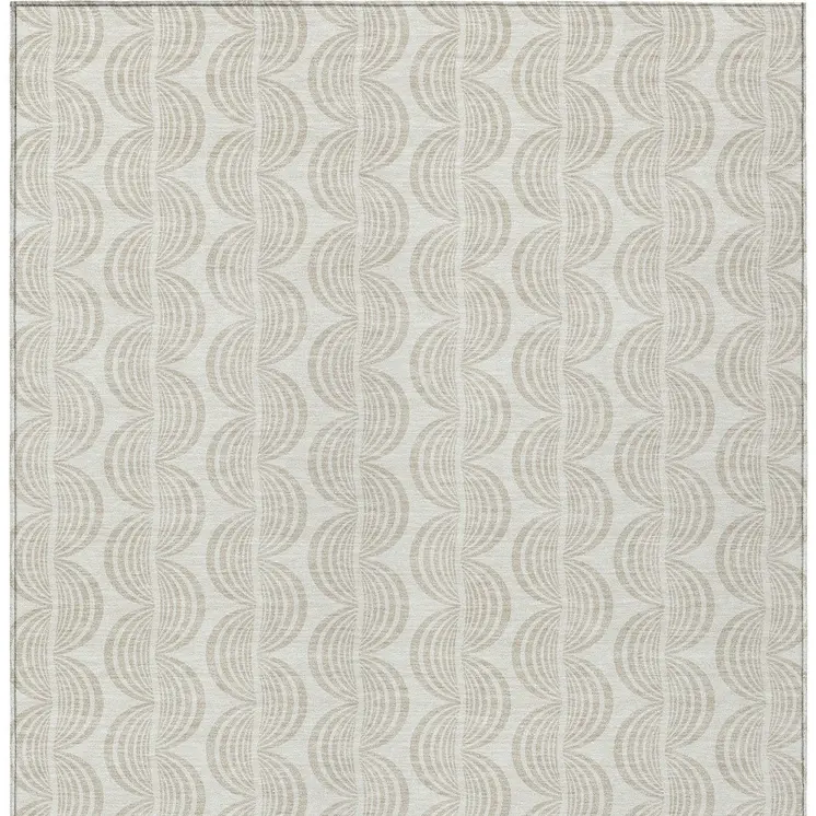 5' X 8' Ivory And Beige Ogee Washable Indoor Outdoor Area Rug