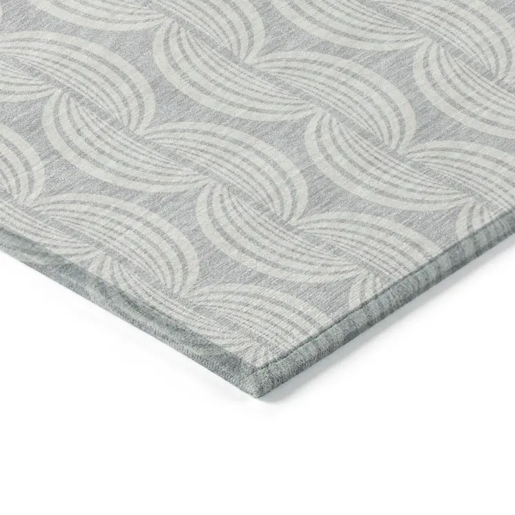5' X 8' Silver And Ivory Ogee Washable Indoor Outdoor Area Rug