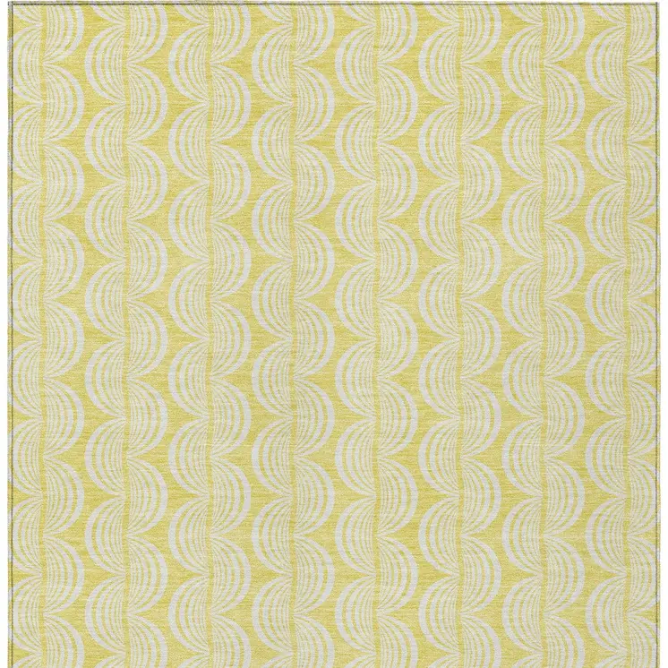 5' X 8' Yellow And Beige Ogee Washable Indoor Outdoor Area Rug