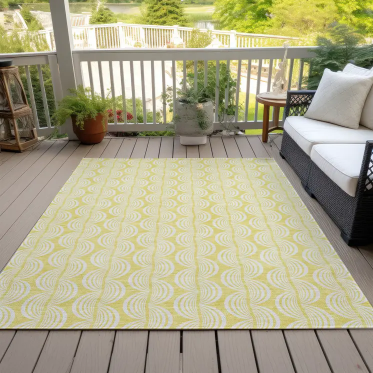 5' X 8' Yellow And Beige Ogee Washable Indoor Outdoor Area Rug