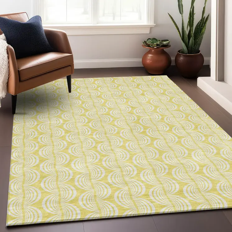 5' X 8' Yellow And Beige Ogee Washable Indoor Outdoor Area Rug