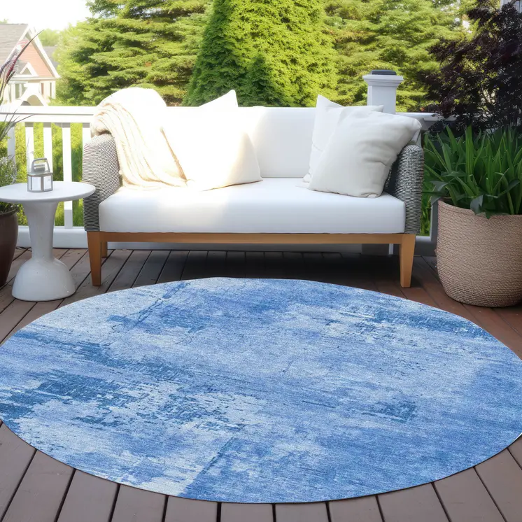 8' Navy Blue And Ivory Round Abstract Washable Indoor Outdoor Area Rug