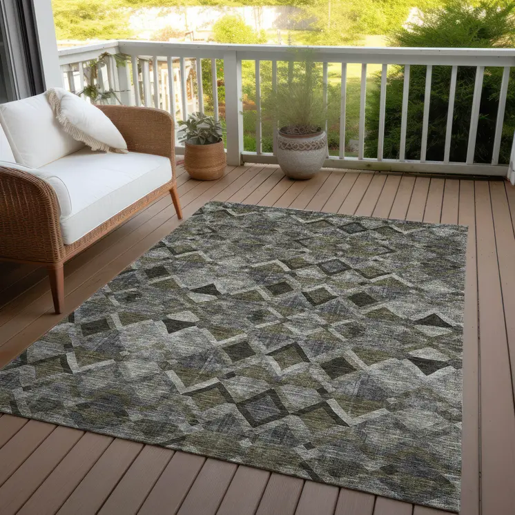 8' X 10' Gray And Charcoal Geometric Washable Indoor Outdoor Area Rug