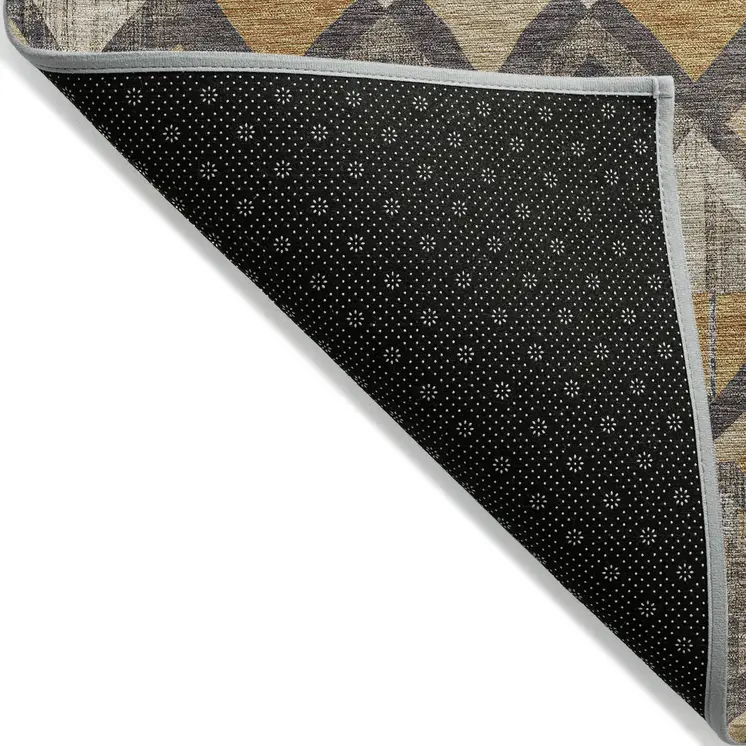 8' Wheat And Gold Round Geometric Washable Indoor Outdoor Area Rug