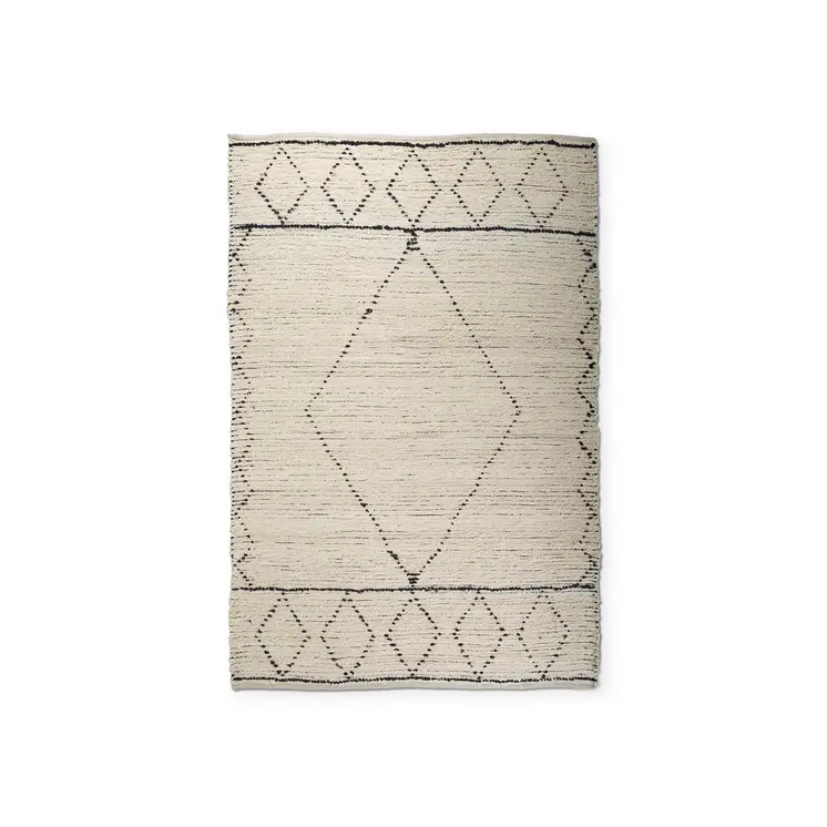 5' X 8' Ivory and Gray Diamond Hand Woven Area Rug