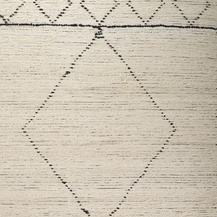 8' X 10' Ivory And Gray Geometric Hand Woven Area Rug