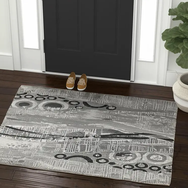 2' X 3' Gray And Black Floral Area Rug