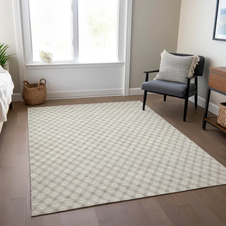 5' X 8' Beige And Ivory Floral Washable Indoor Outdoor Area Rug
