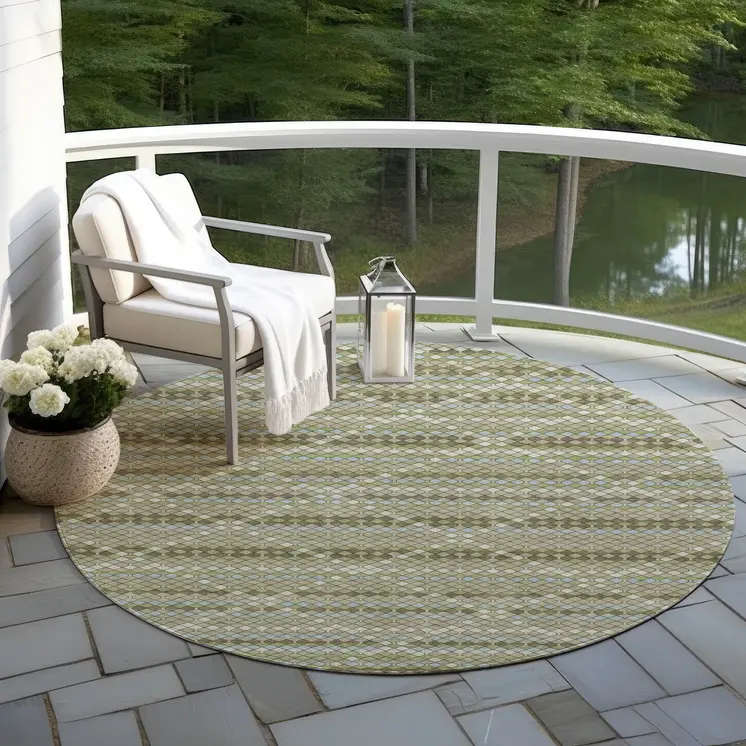 8' Artichoke Green And Fern Green Round Geometric Washable Indoor Outdoor Area Rug