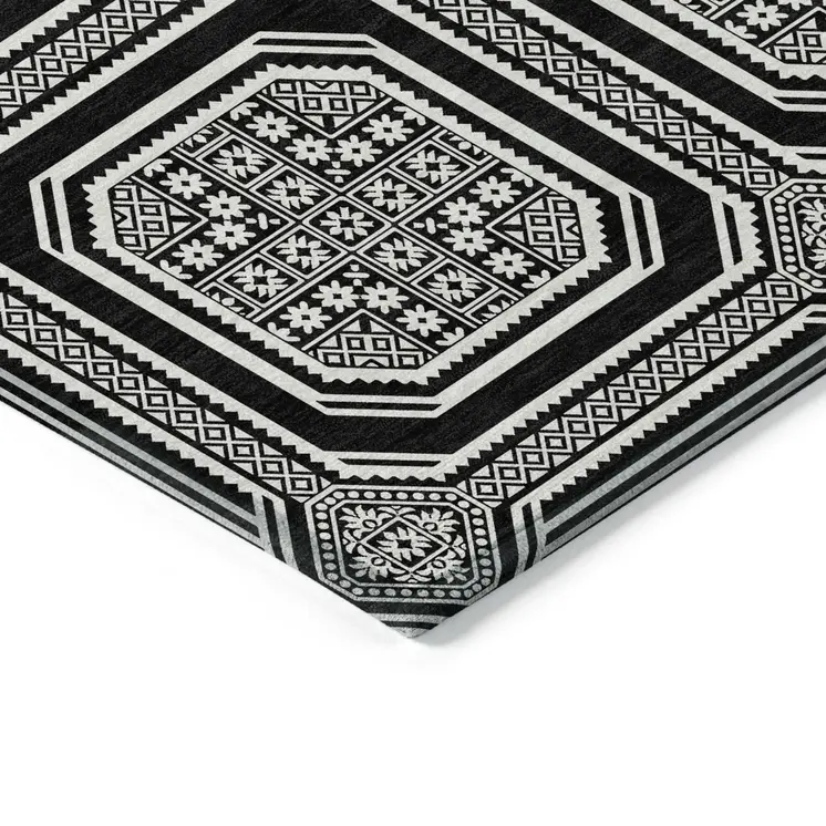 9' X 12' Black And Ivory Geometric Washable Indoor Outdoor Area Rug
