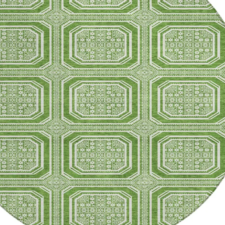 8' Green And Ivory Round Geometric Washable Indoor Outdoor Area Rug