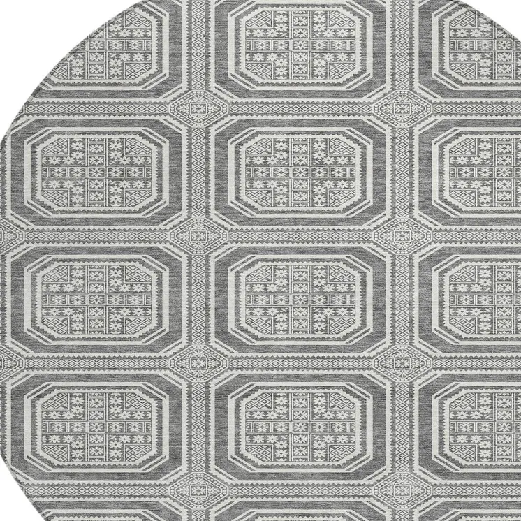 8' Gray And Ivory Round Geometric Washable Indoor Outdoor Area Rug