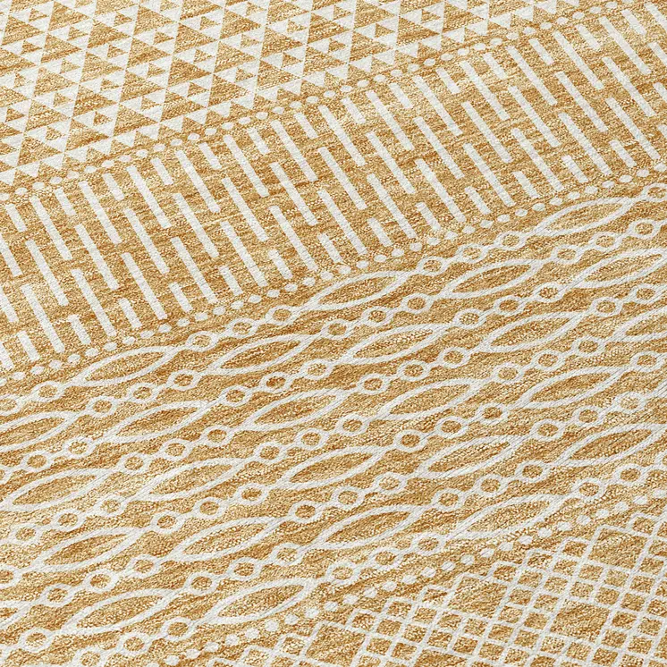 8' Gold And Ivory Round Chevron Washable Indoor Outdoor Area Rug