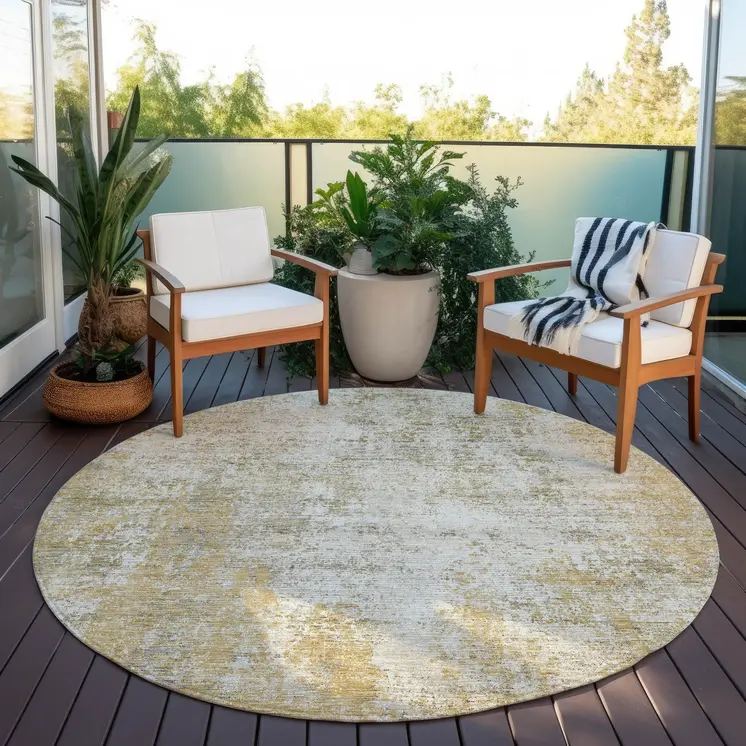 8' Wheat And Ivory Round Abstract Washable Indoor Outdoor Area Rug
