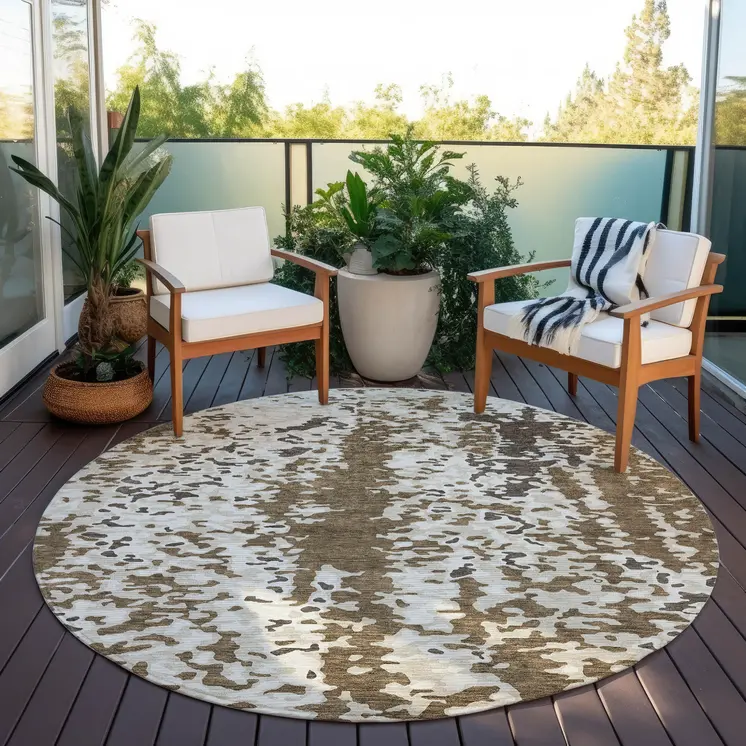 8' Brown And Ivory Round Abstract Washable Indoor Outdoor Area Rug
