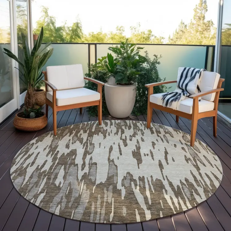 8' Brown And Ivory Round Abstract Washable Indoor Outdoor Area Rug