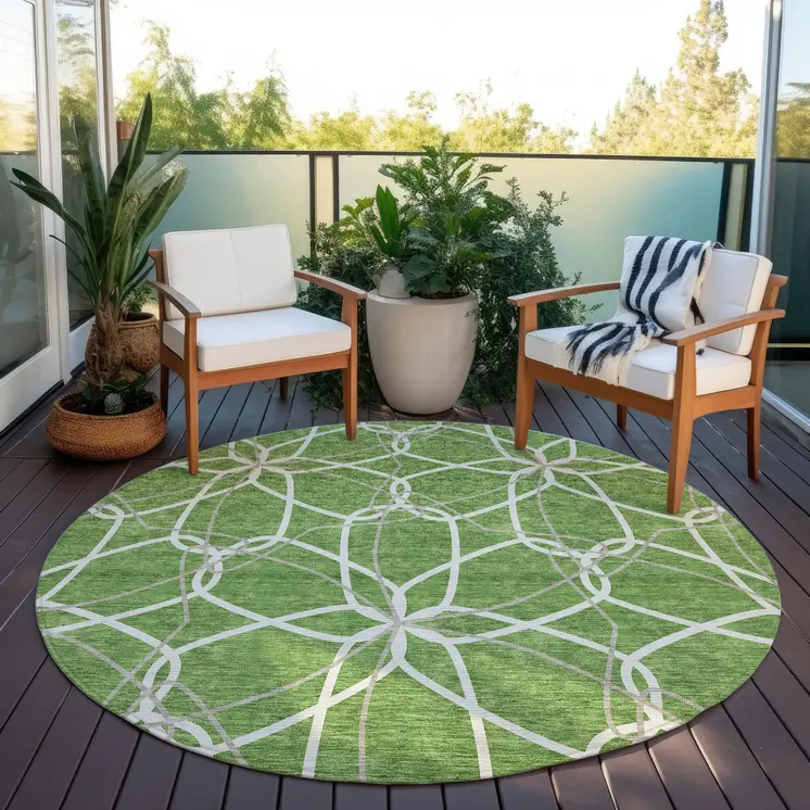 8' Green And Ivory Round Geometric Washable Indoor Outdoor Area Rug