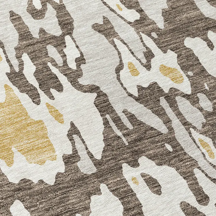 8' Brown And Ivory Round Abstract Washable Indoor Outdoor Area Rug